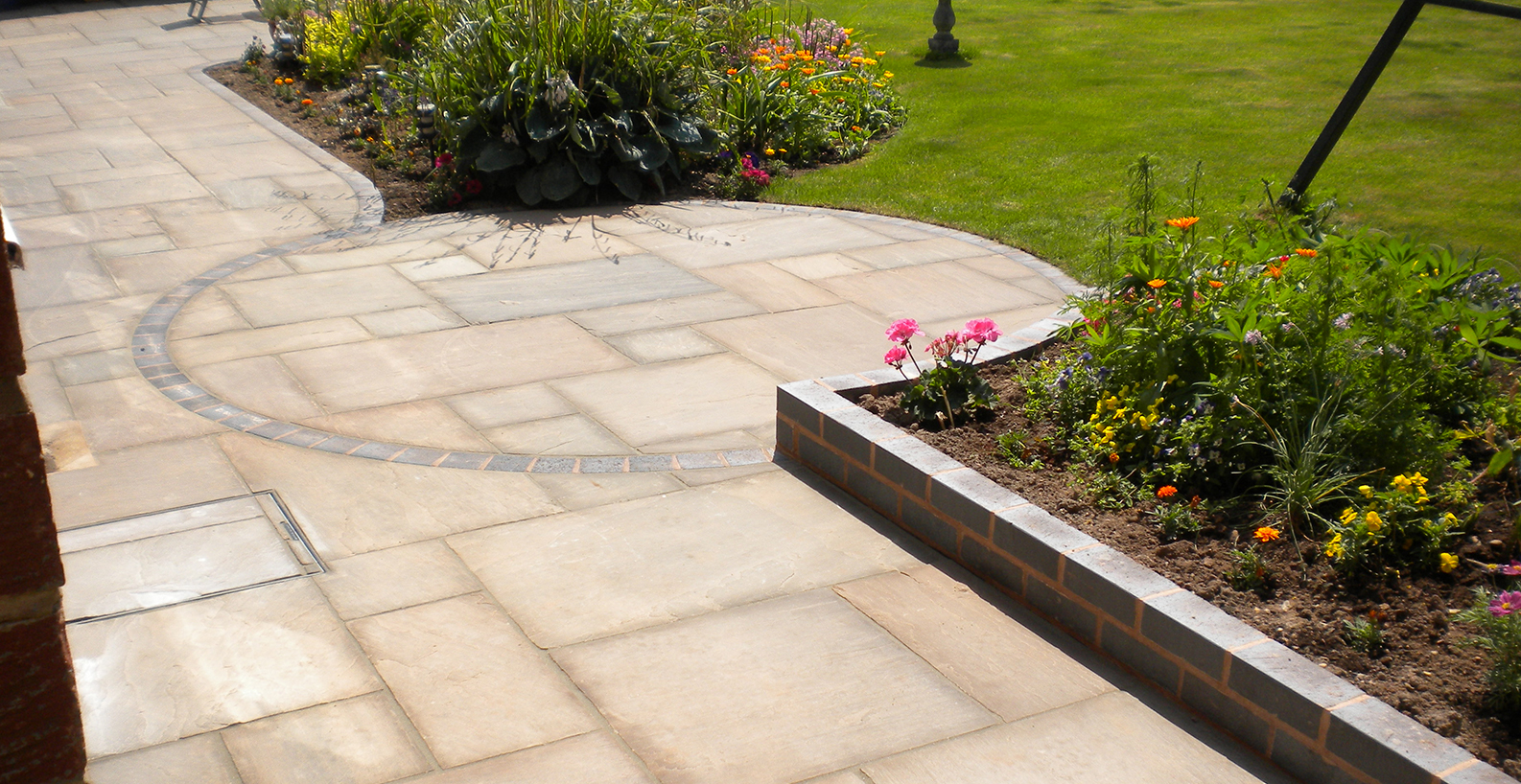 building and landscaping in Coventry