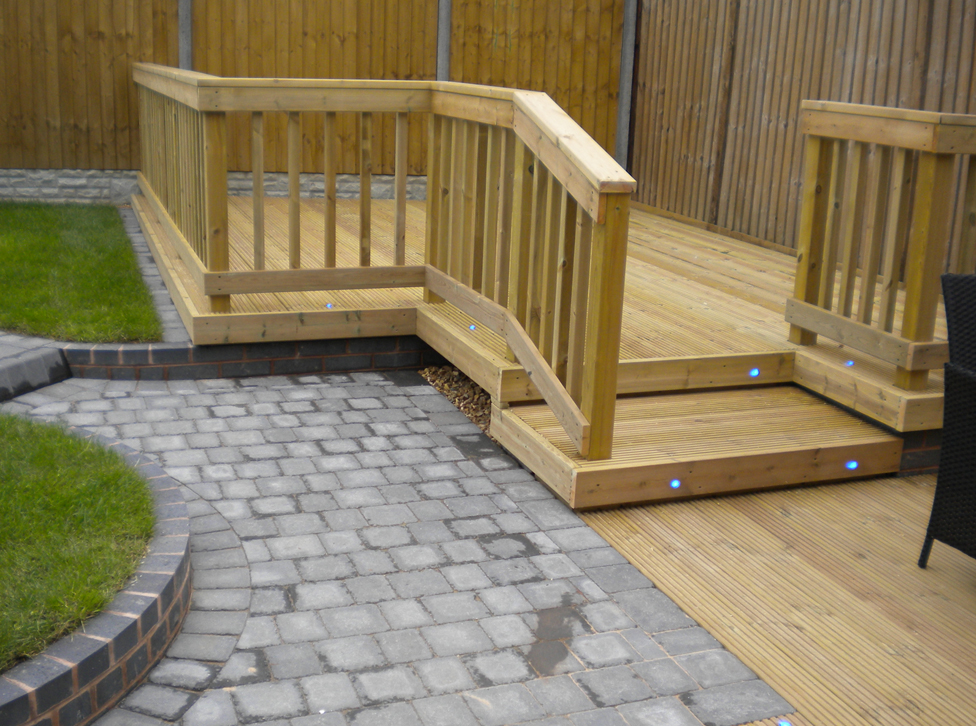 builders and landscapers in Coventry